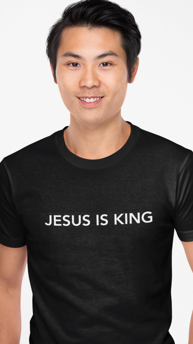 Christian T-Shirt Jesus is King